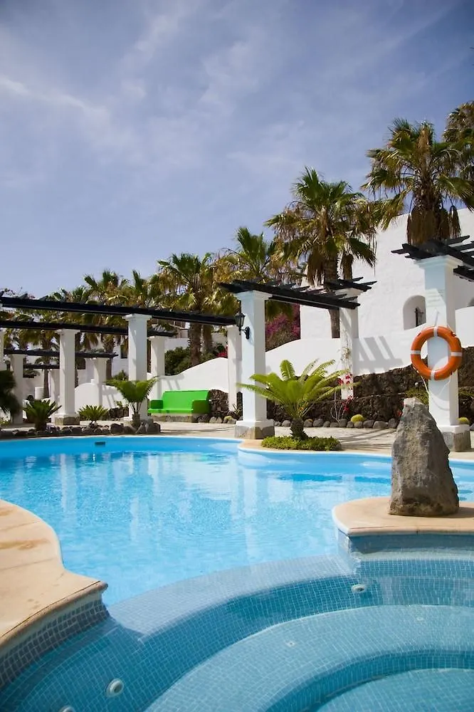 Aparthotel Esquinzo Y Monte Del Mar Playa De Esquinzo 3*,  Spain
