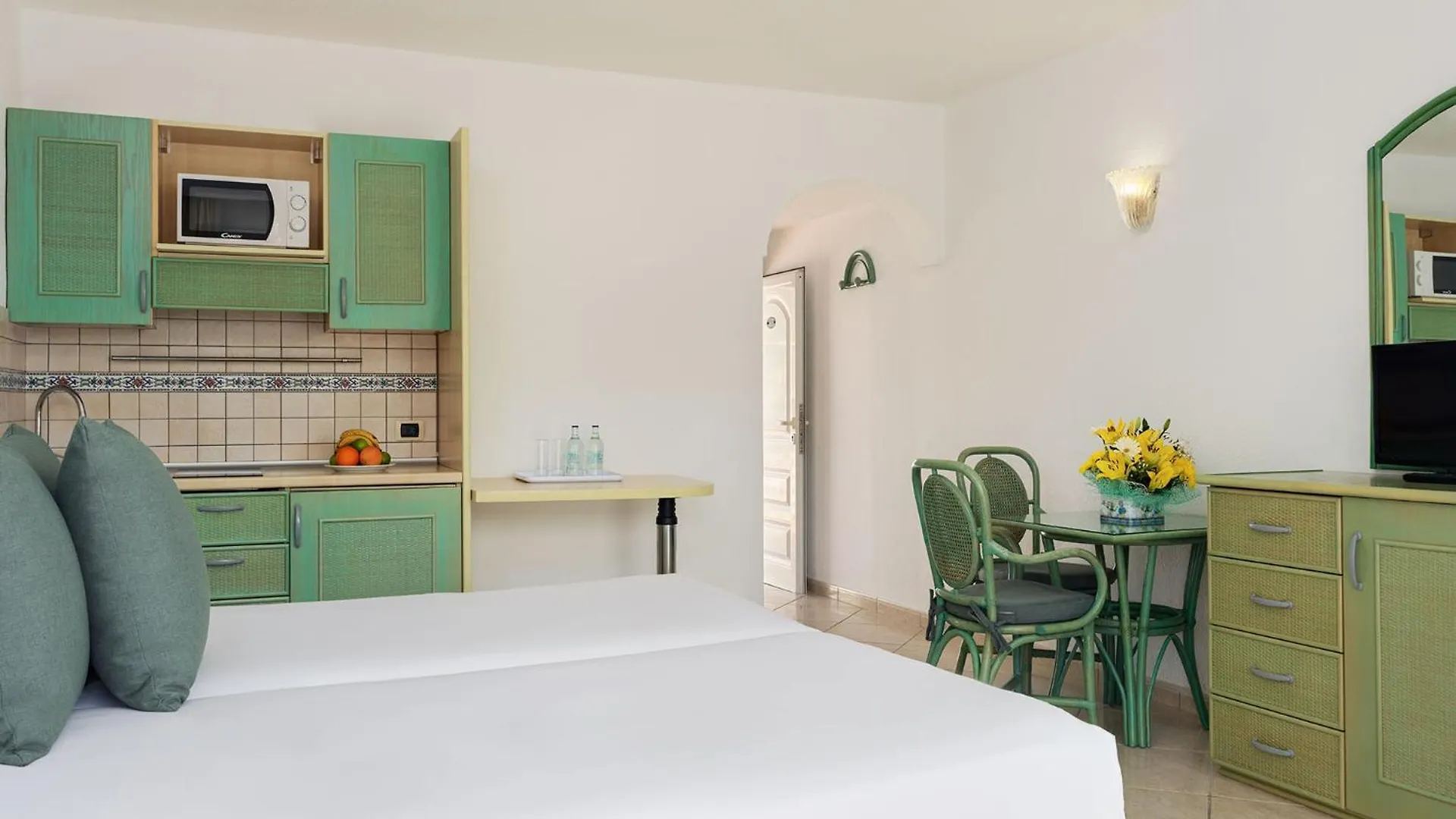 Aparthotel Esquinzo Y Monte Del Mar Playa De Esquinzo Spain